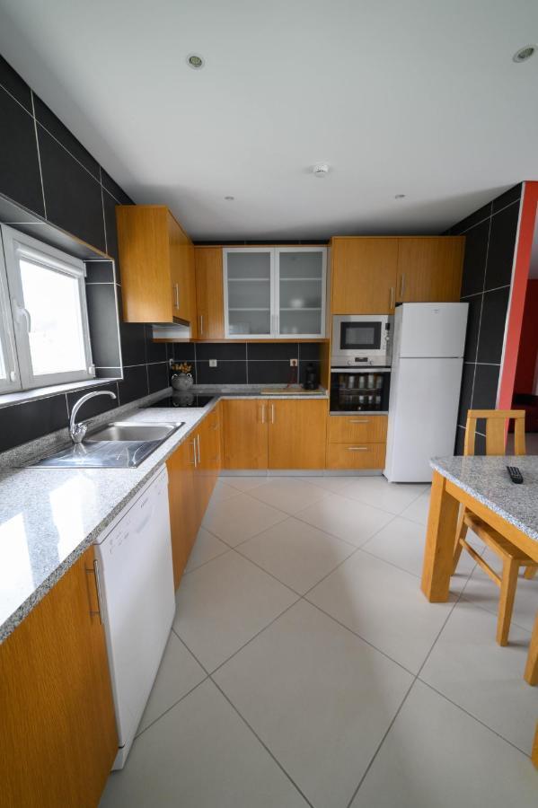 Funileiro, Apartamentos E Quartos アマレス エクステリア 写真